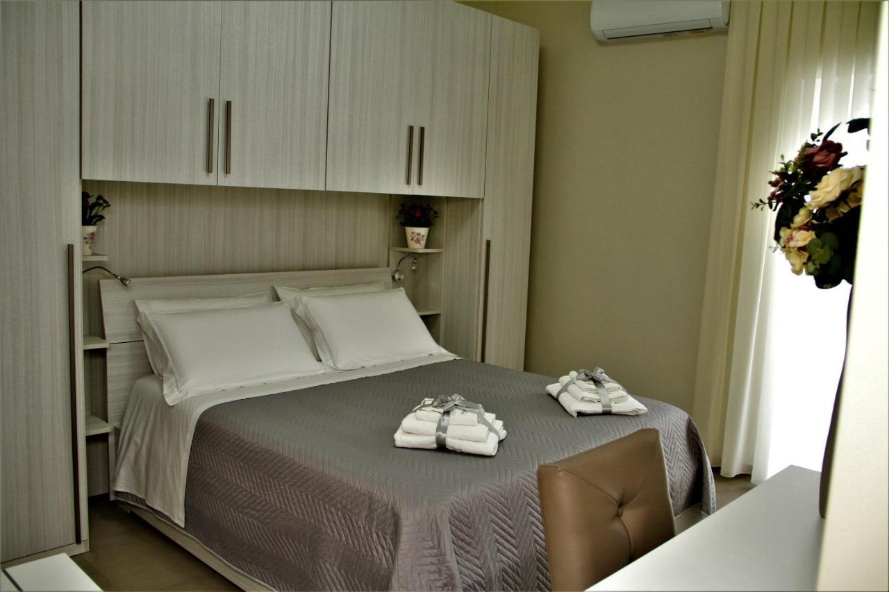 Casa Vacanze Civico 32 มอนเตสกายิโอโซ ภายนอก รูปภาพ