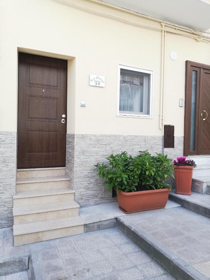 Casa Vacanze Civico 32 มอนเตสกายิโอโซ ภายนอก รูปภาพ