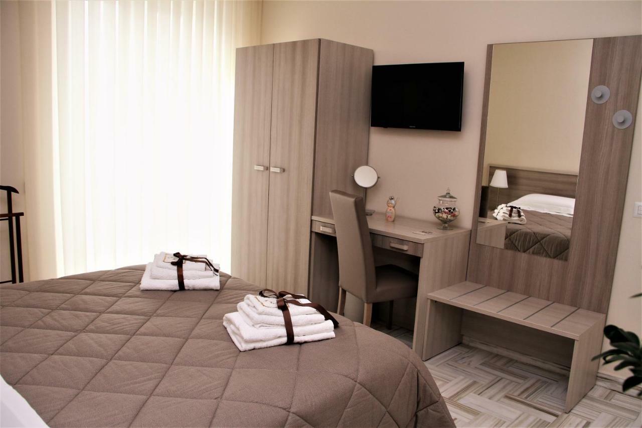Casa Vacanze Civico 32 มอนเตสกายิโอโซ ภายนอก รูปภาพ
